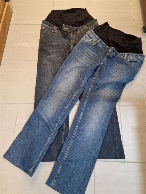 Verschiedene Modelle von Umstandshosen: Jeans, Leggings und Shorts mit stützendem Bauchband.