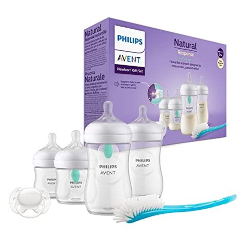 Inhalt eines Philips Avent Baby-Geschenksets mit verschiedenen Flaschen und Saugern
