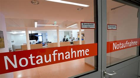 Symbolbild für eine Notaufnahme im Krankenhaus mit Fokus auf Schwangerschaftskomplikationen