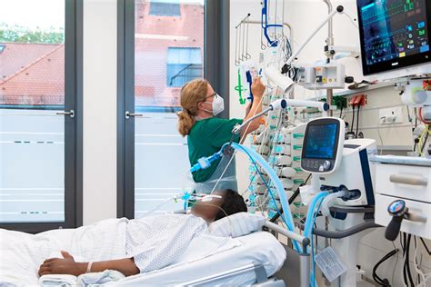 Kinderklinik mit modern ausgestatteter Intensivstation