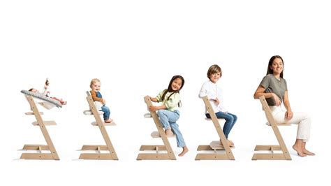 Illustration des Stokke Steps Hochstuhls mit einem individuell gestalteten Sitzkissen