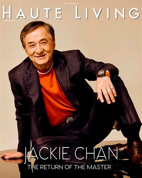 Jackie Chan mit einer Gruppe von 