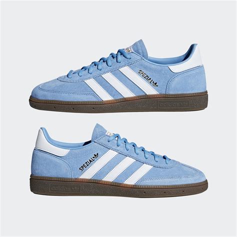 Detailaufnahme der rutschfesten Sohle des Adidas Handball Spezial