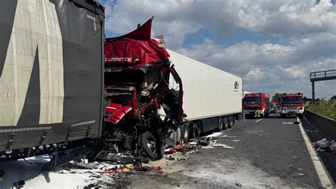 Schramberg: Trauer und Schock nach tödlichem Lkw-Unfall