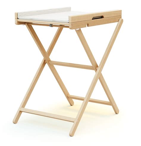 Blooming Wickeltisch mit Ledergriffen