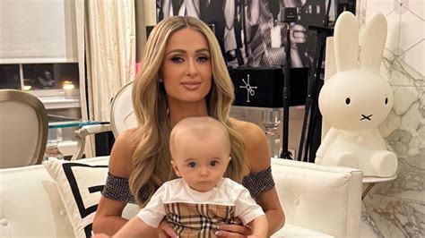 Paris Hilton mit ihrem Baby