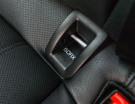 Schema der ISOFIX-Befestigung im Auto
