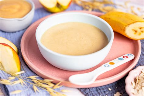 Collage: Frisches Obst, Getreidebrei und selbstgemachter Obstbrei für Babys