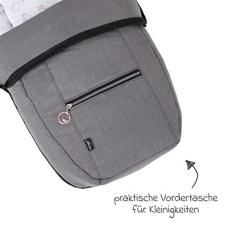 Illustration der Hartan Softtragetasche mit verschiedenen Nutzungsmöglichkeiten (Tragefunktion, Fußsack)
