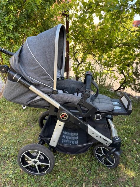 Hartan Racer GTS Sportsitz mit verstellbarer Rückenlehne und Fußstütze