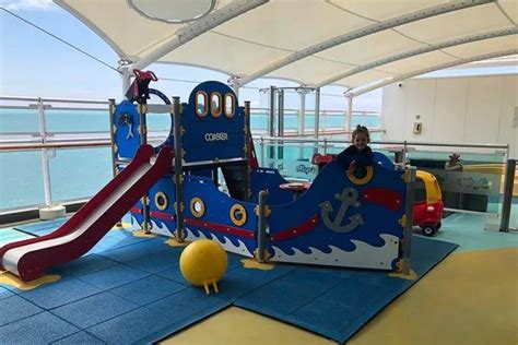 Kinderspielbereich auf einem Kreuzfahrtschiff