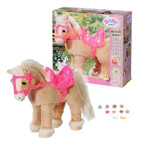 Nahaufnahme des BABY born Mein süßes Pferd, das wiehert