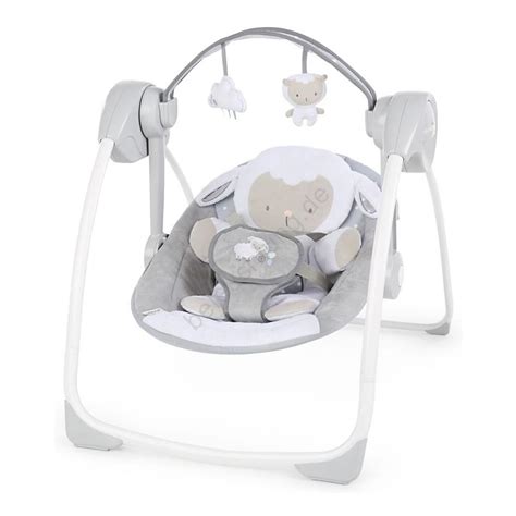 Kompakte, zusammenklappbare Babyschaukel Cuddle Lamb Portable von ingenuity in Lamm-Design.