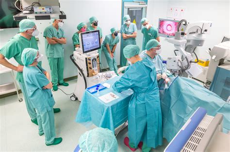 Moderne Ausstattung der Universitäts-Augenklinik Heidelberg