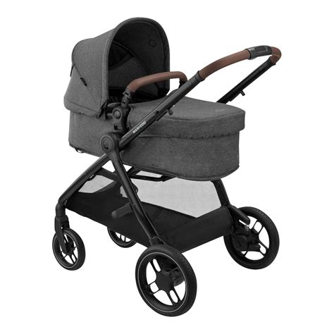 Kombikinderwagen mit aufgesetzter Babyschale als Travelsystem