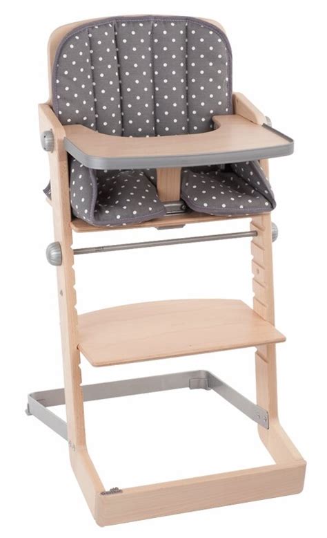 Detailansicht eines Geuther Tamino Hochstuhls mit Kind