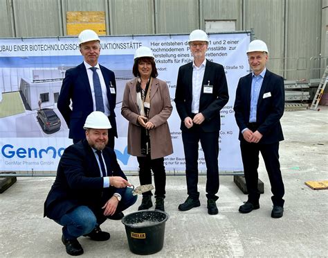 Eine Aufnahme der neuen Biotechnologieproduktionsstätte von GenMar Pharma in Buchloe.