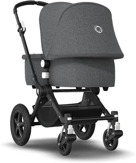 Illustration des Bugaboo Cameleon Kinderwagens mit hervorgehobenen Hauptkomponenten wie Rahmen, Rädern und Sitz.