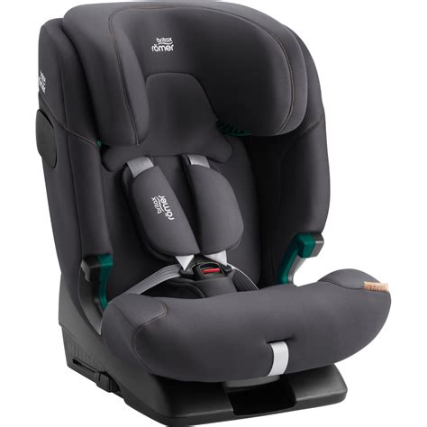 Britax Römer ADVANSAFIX PRO Kindersitz in verschiedenen Nutzungsphasen