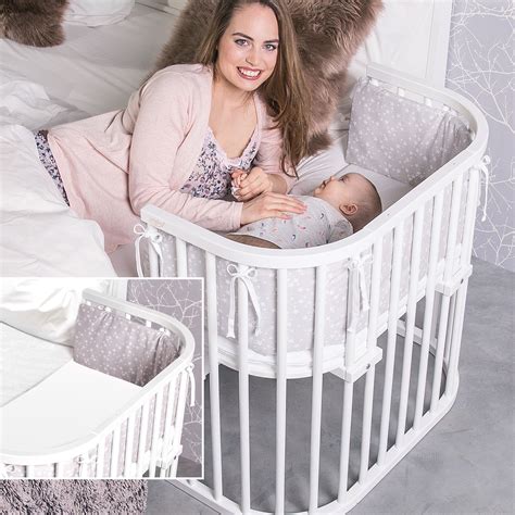 babybay Beistellbett mit Elternbett verbunden