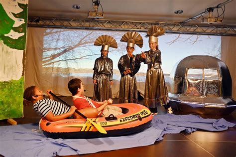 Szene aus dem Theaterstück