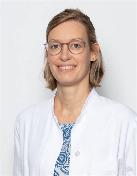 Porträt von Dr. med. Isabel Dietrich
